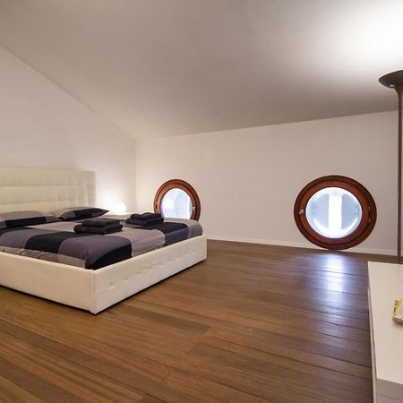 Attic Floor Venice Apartment Местре Екстериор снимка