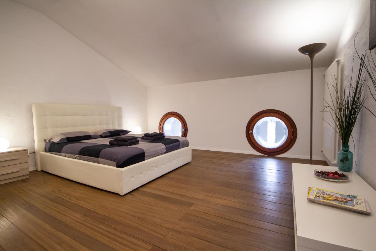 Attic Floor Venice Apartment Местре Екстериор снимка