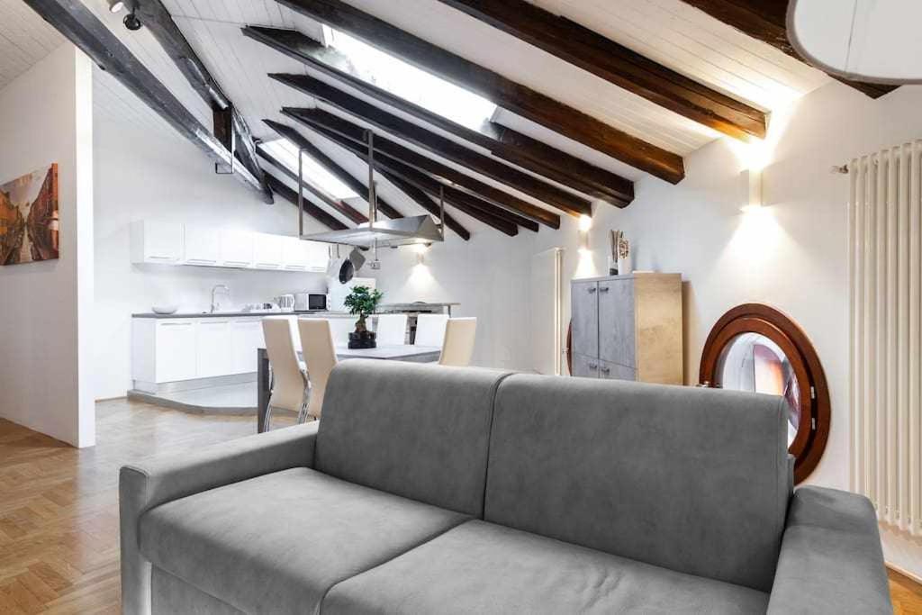 Attic Floor Venice Apartment Местре Екстериор снимка